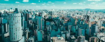Motoboy no Centro de São Paulo, Solução para Entregas Rápidas